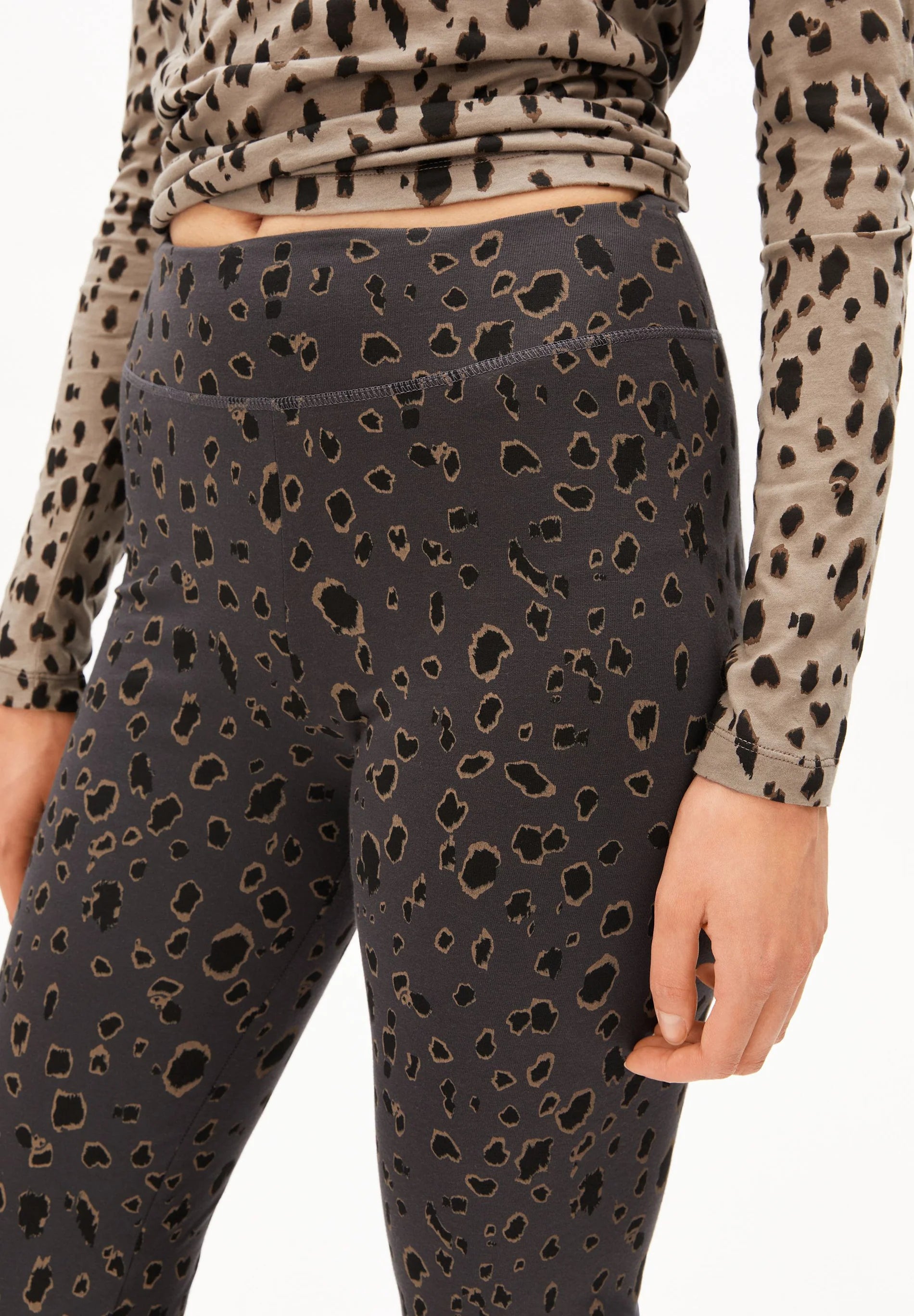 ARMEDANGELS LEO LEGGINGS REHMAA