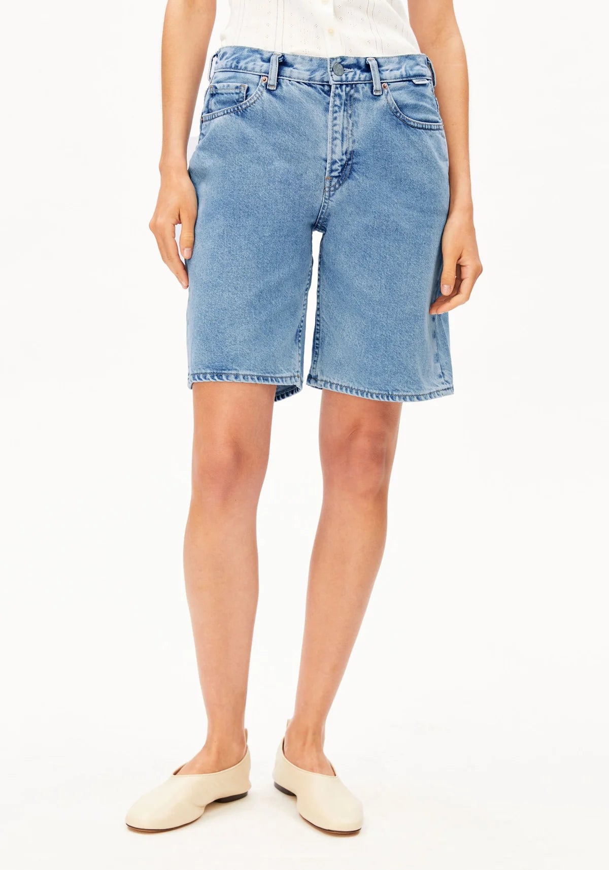 ARMEDANGELS Thaalina Mid Waist Jeans-Shorts