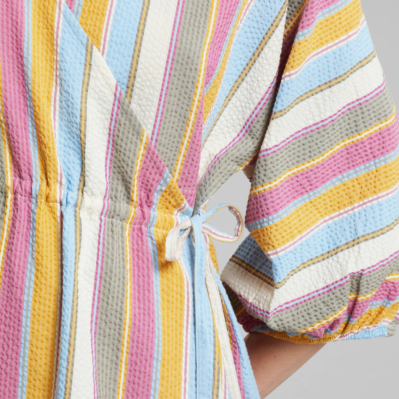 DEDICATED Wickelkleid Ugglan Club Stripe Multi Color