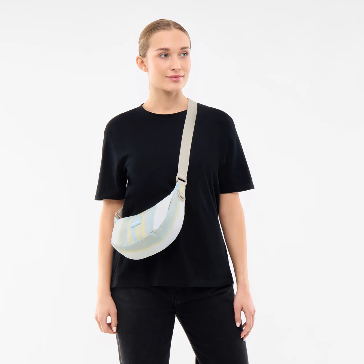 JOHNNY URBAN Half Moon Bag Ally Small