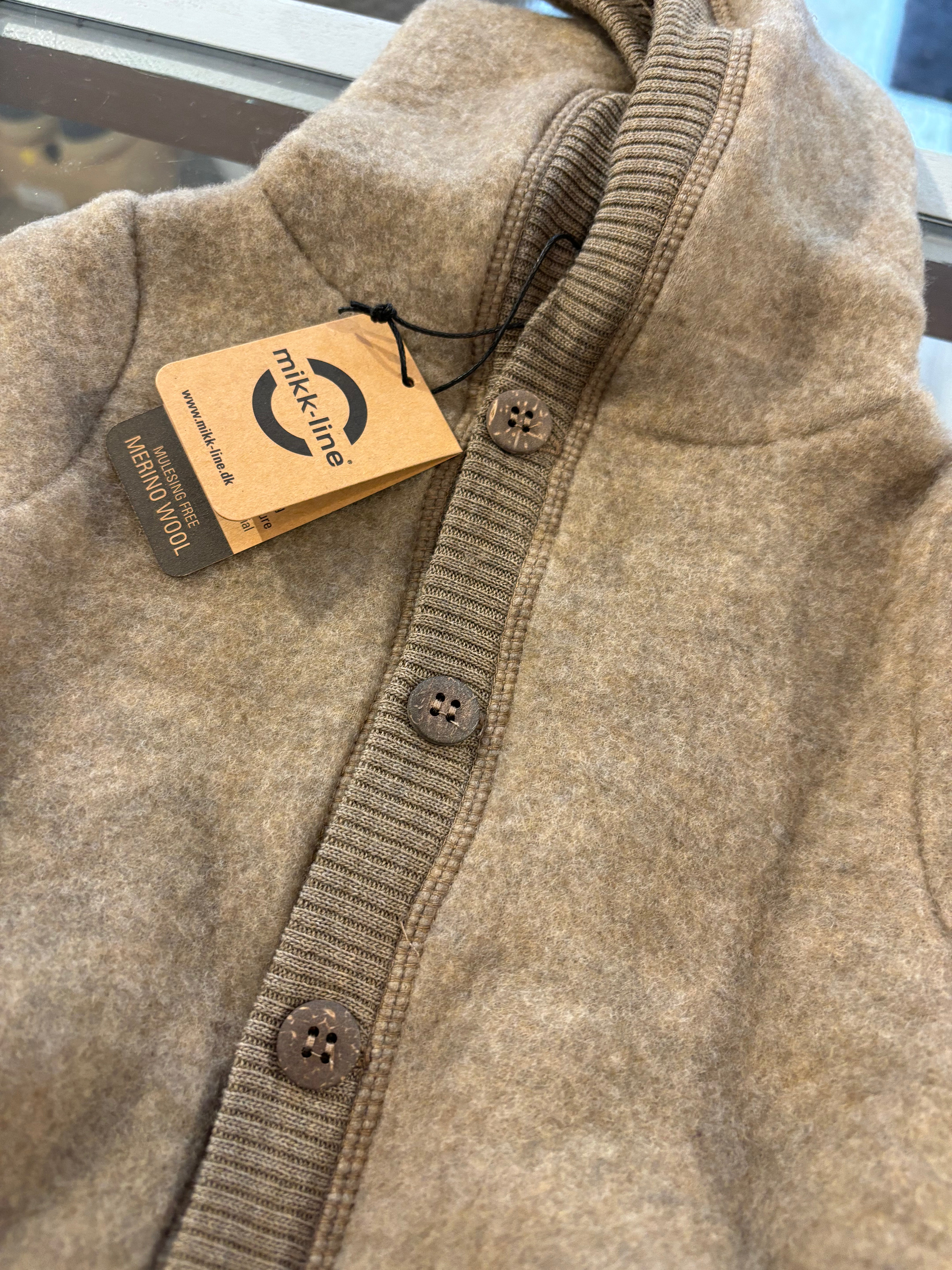 MIKK-LINE Wollanzug mit Knöpfen & Kapuze – 6 Farben