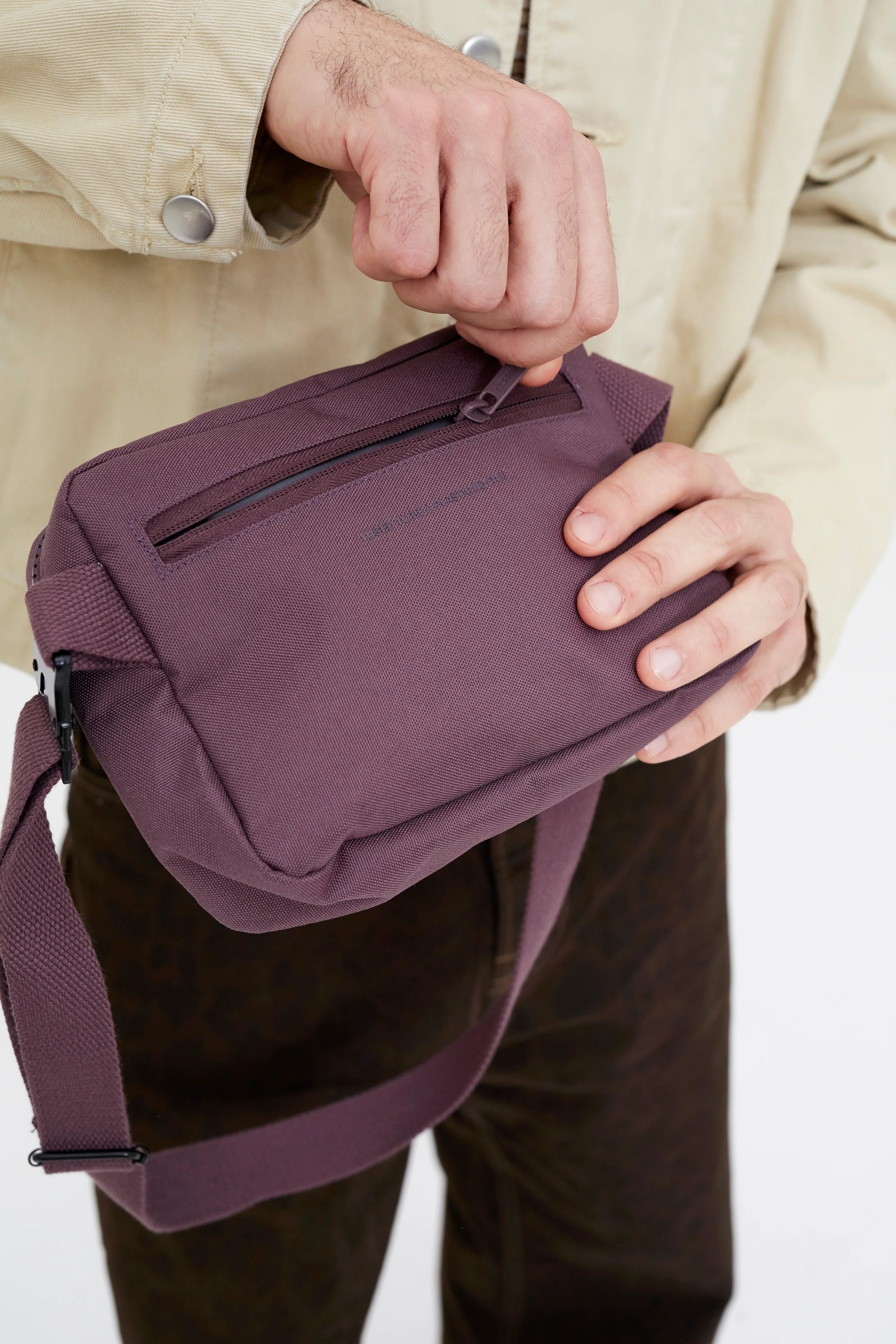 LEFRIK Reef Crossbody