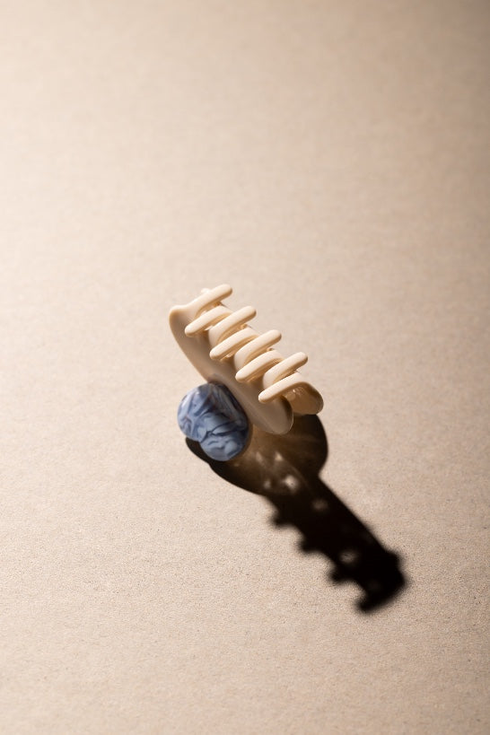 SASSTIE Hair Clip Luv