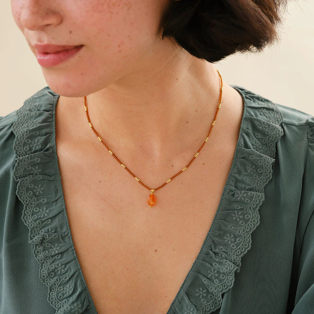 A BEAUTIFUL STORY Kette mit handgemalter Geschenkkarte