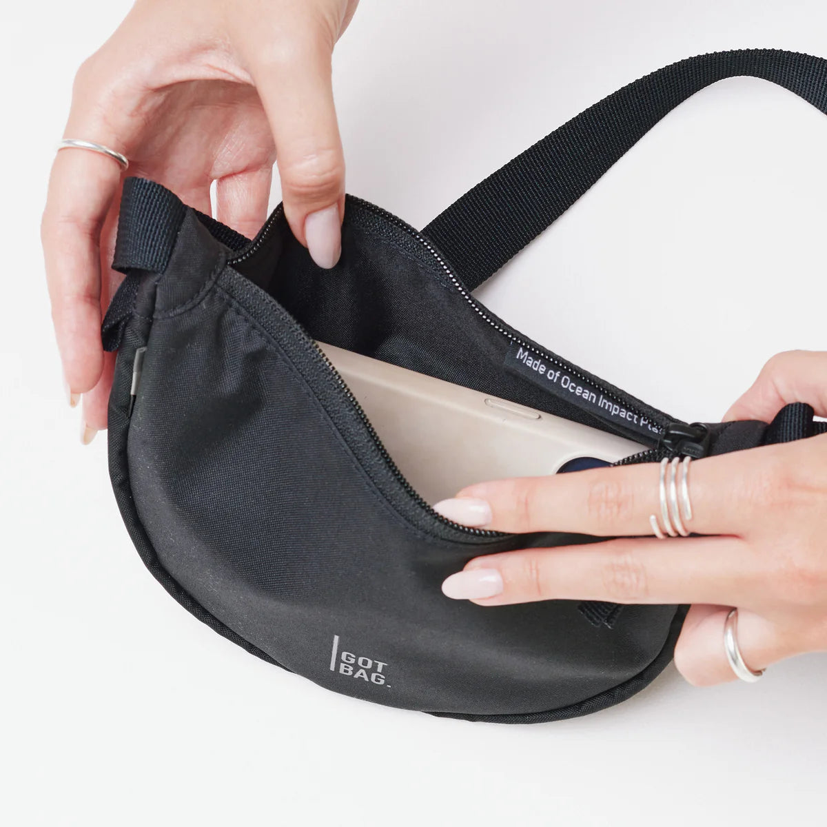 GOT BAG Moon Bag Mini