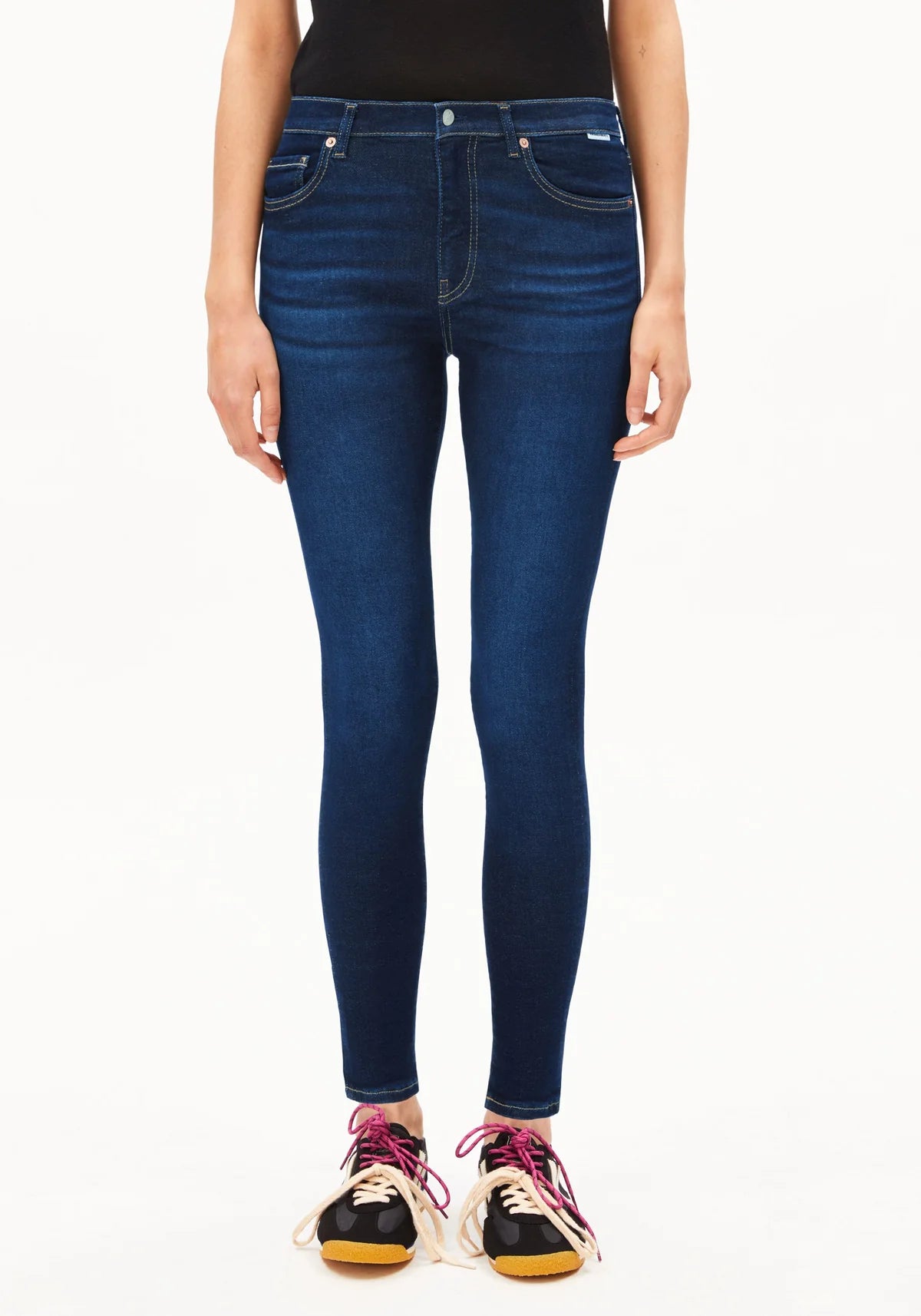 ARMEDANGELS TILLAA MID WAIST SKINNY JEANS - demure