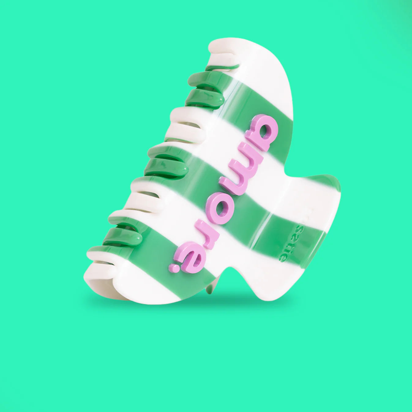 Neu: SASSTIE Hair Clip Forever