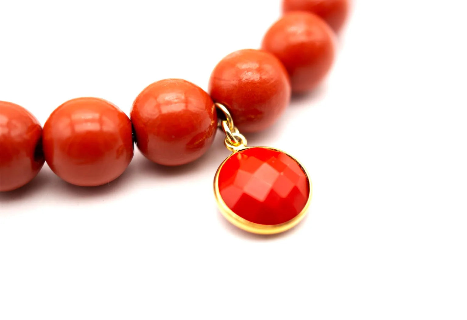 Schmückstück - Armband aus Holzperlen und Edelsteinen