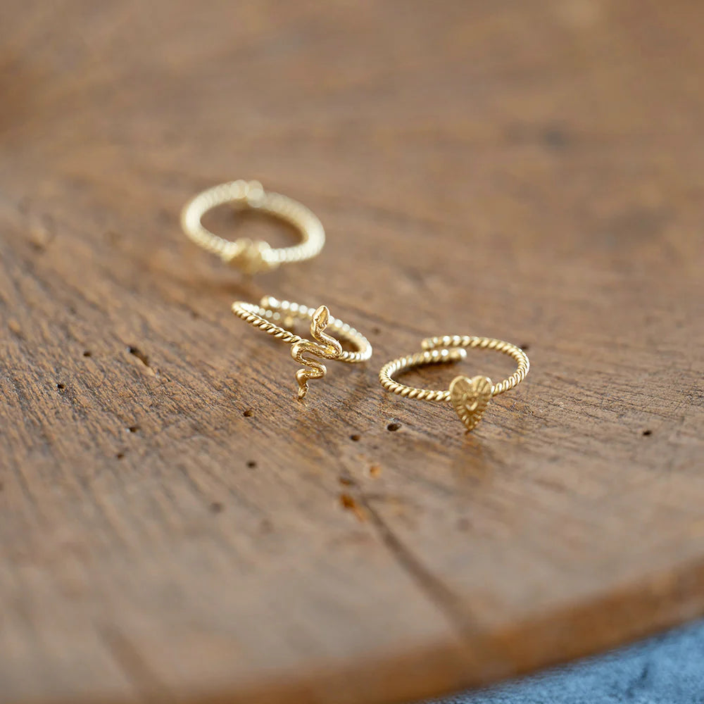 A Beautiful Story Gold Ring Honorable