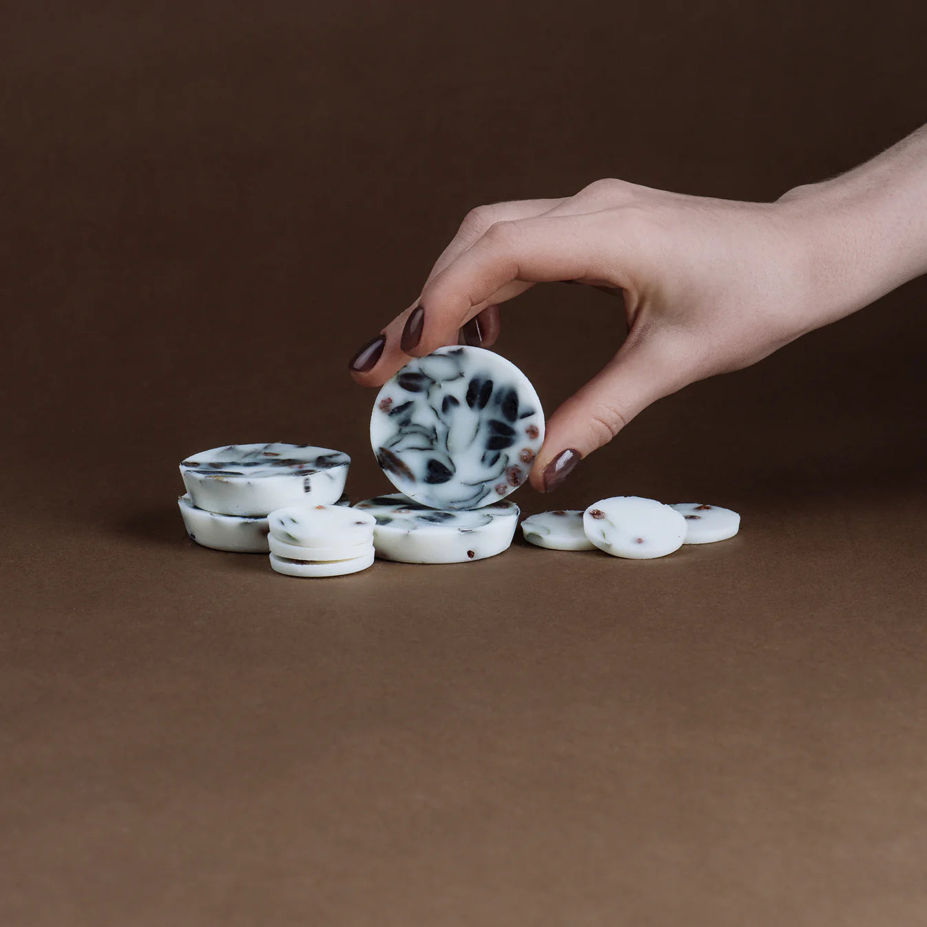 The MUNIO Mini soy wax flakes round 120 ml