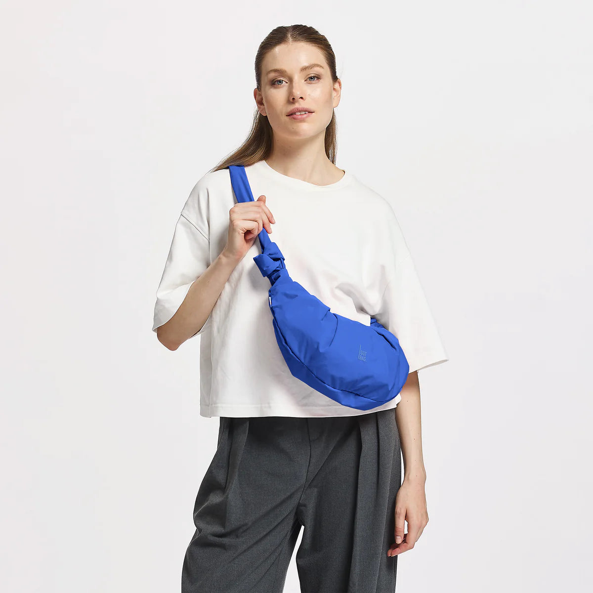 GOT BAG Pleat Moon Bag Small