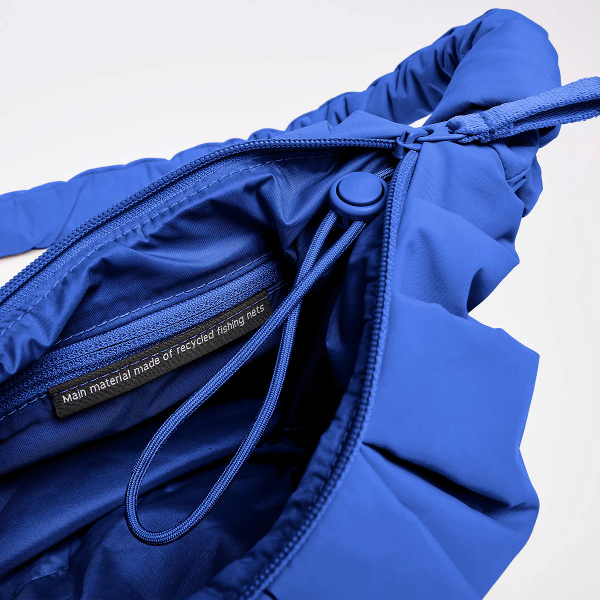 GOT BAG Pleat Moon Bag Small
