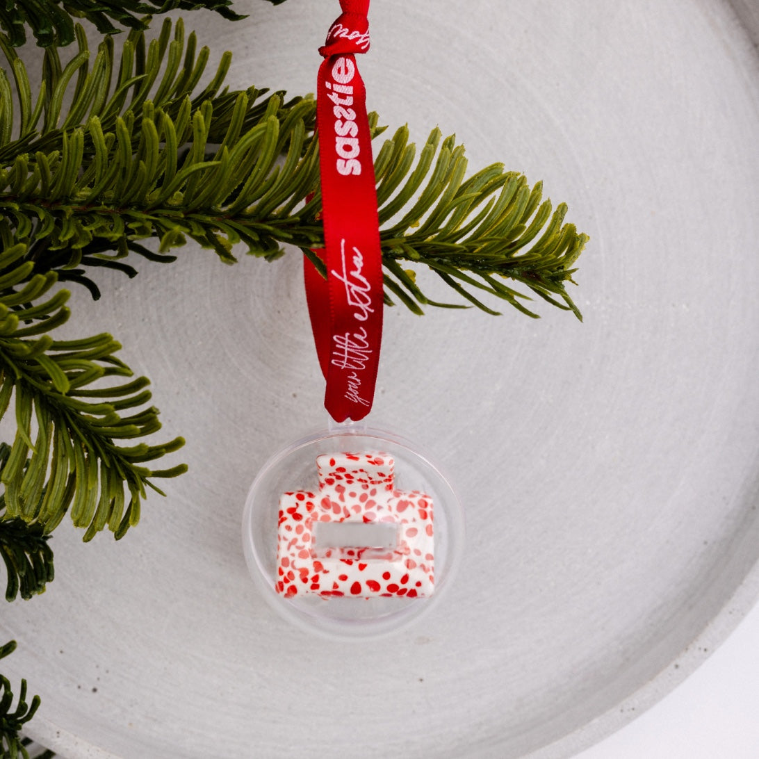 Sasstie Cherry Dott Lib Xmas Special