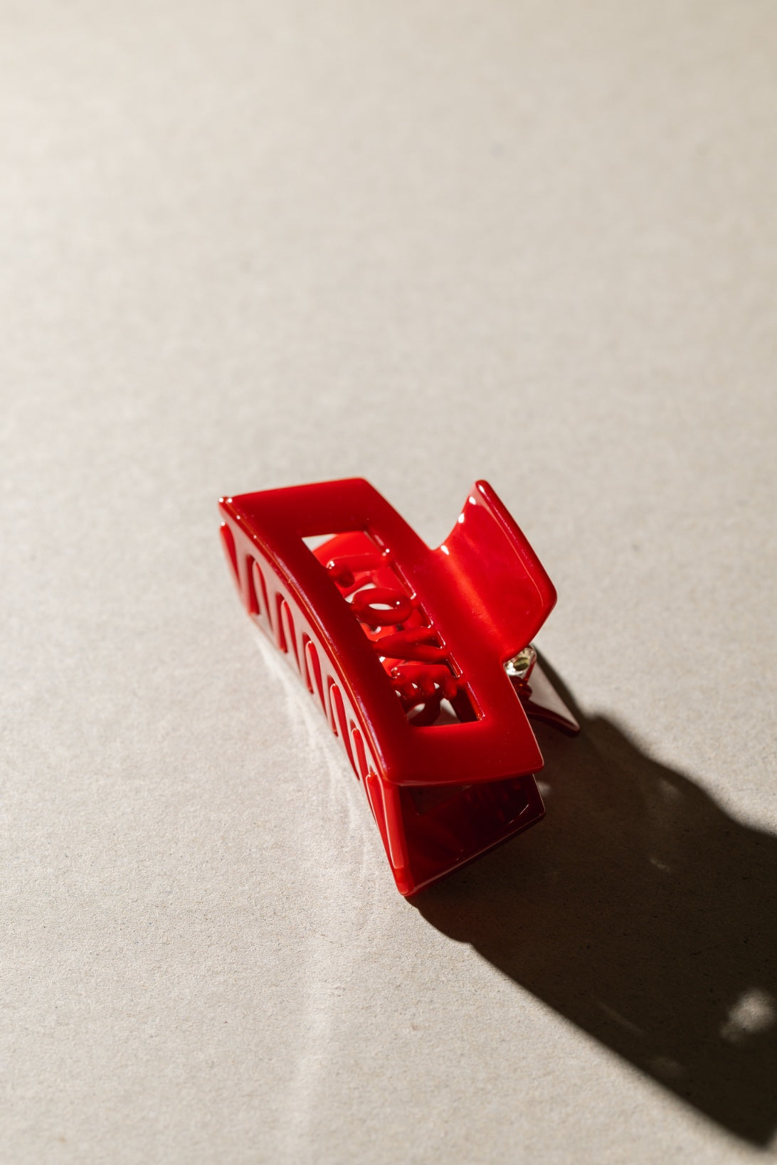 SASSTIE Hair Clip Credo L.O.V.E