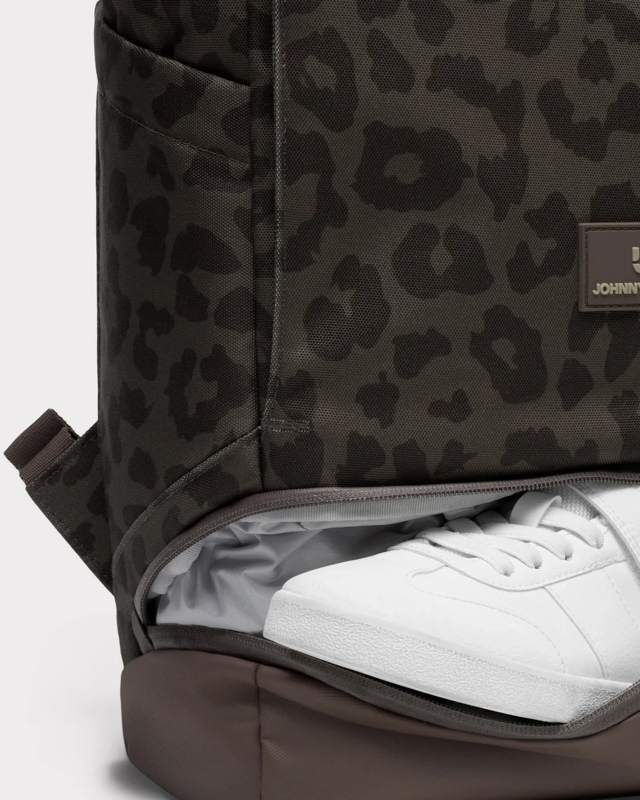 JOHNNY URBAN Rolltop Rucksack Allen Medium 2.0