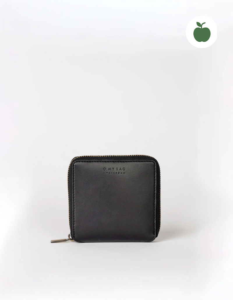 O MY BAG Sonny Square Wallet – Black Leather
