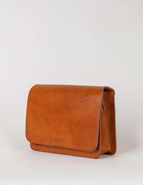 O MY BAG Audrey Medium – Apple Leather