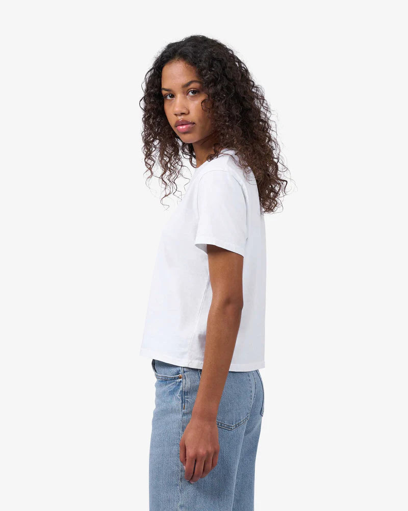 COLORFUL STANDARD Organic Boxy Crop Tee Seitlich 