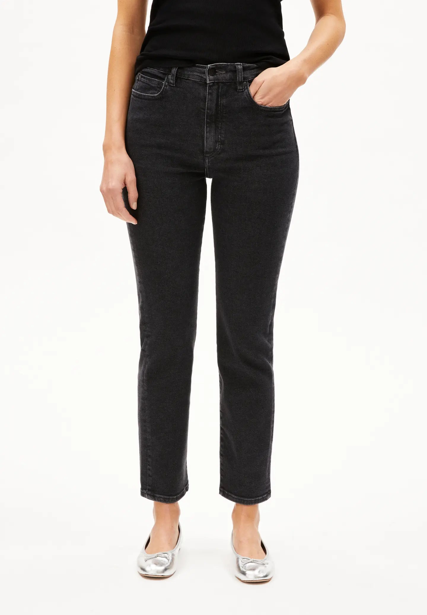 ARMEDANGELS Jeans Lejaani X Stretch nah vorne